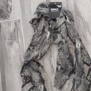 NWT - Mixit Oblong Scarf